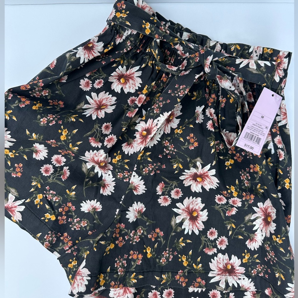 Wild Fable Women’s Floral Short Size M